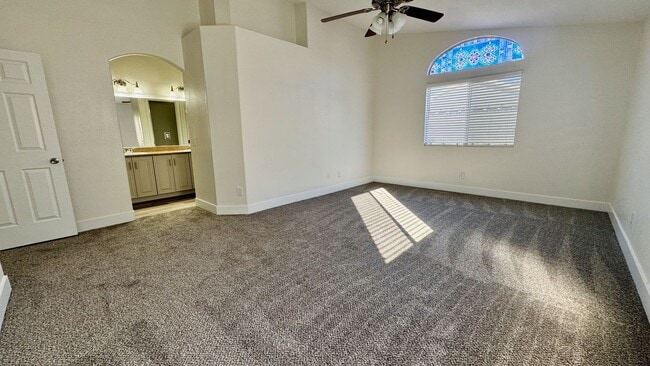 Building Photo - Beautiful Single Story Home Ready for Immediate Move-In