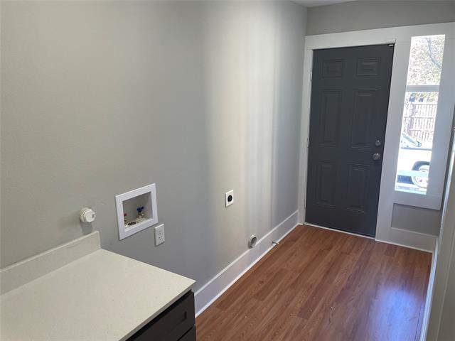 Building Photo - 613 N Marsalis Ave