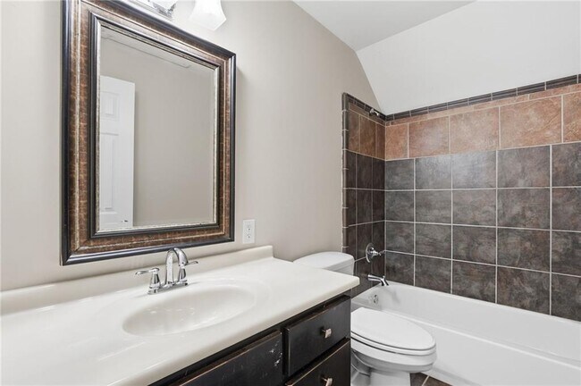 Building Photo - 2753 Allyn Way NW