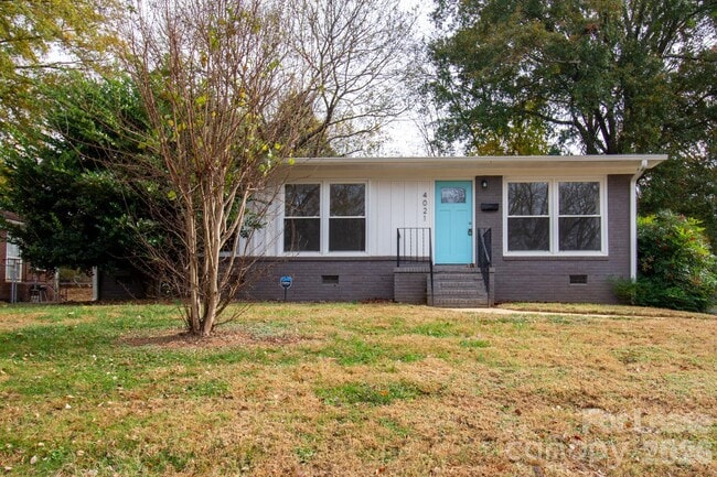 Building Photo - 4021 Crestridge Dr