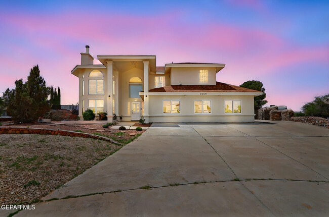 Building Photo - 6839 Pasatiempo Cir