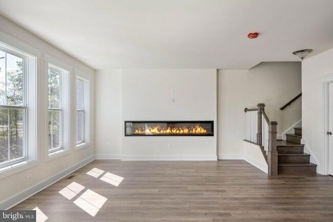 Building Photo - 354 Evermore Ln