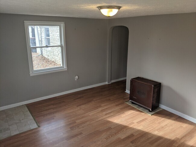 Living room - 1415 S 8th St