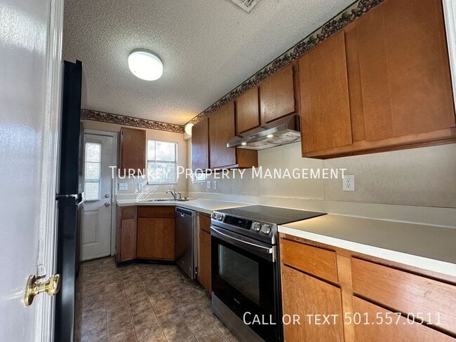 Building Photo - 1 Shelby Rd