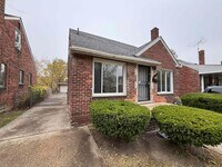 Building Photo - 7795 Heyden