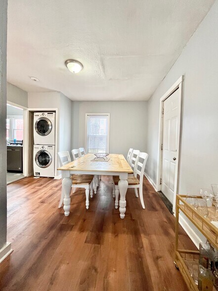 Building Photo - 10R Gardner St