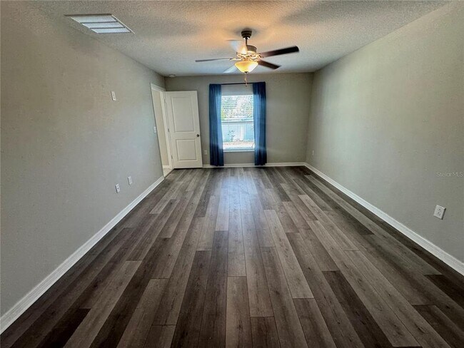 Building Photo - 929 Anchor Bend Dr