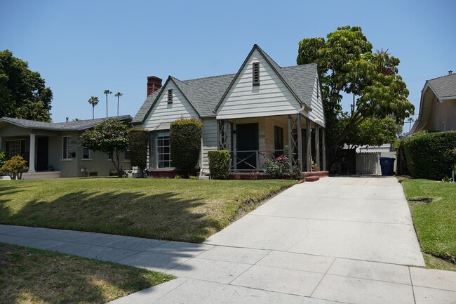 Building Photo - 3729 Boyce Ave