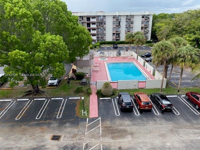 Building Photo - 2701 Riverside Dr
