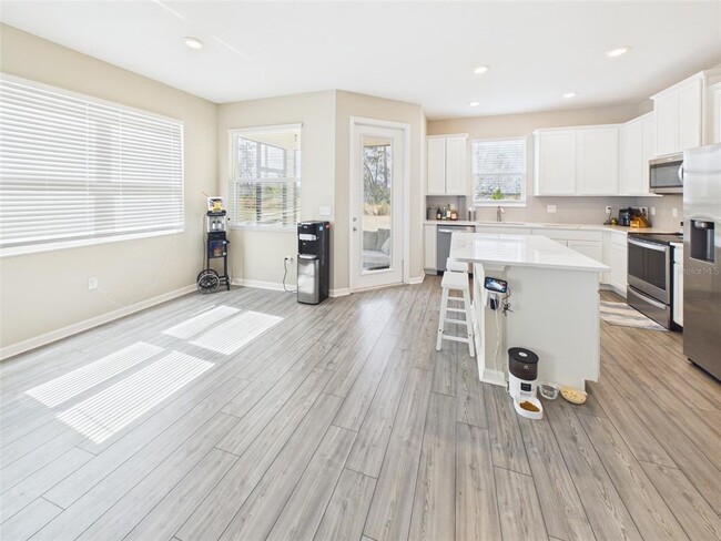 Building Photo - 11411 Cay Spruce Wy