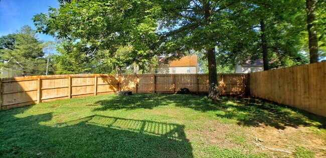 Building Photo - 1487 Trainer Rd