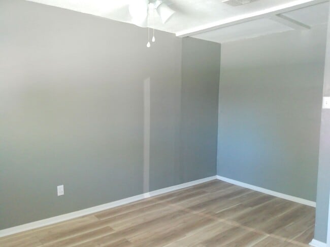 Building Photo - 1822 Volga Dr