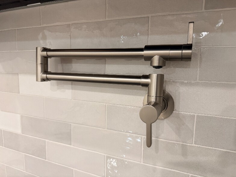 Building Photo - 11422 Pomering Rd