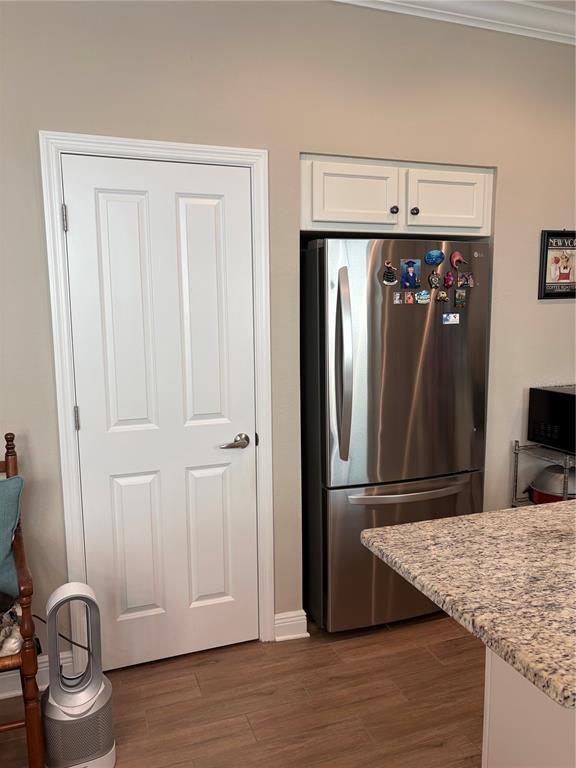 Building Photo - 103 Cutlass Way