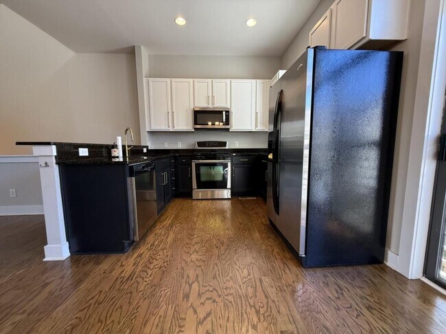 Building Photo - 2976 Textile Way