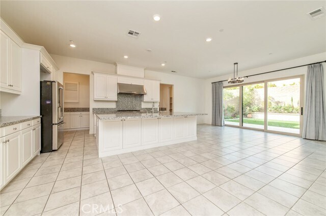 Building Photo - 51 Lone Mountain