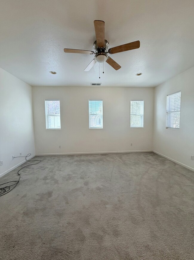 Building Photo - 2726 Marshall Ct