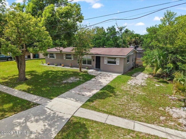 Building Photo - 11634 Marina Dr