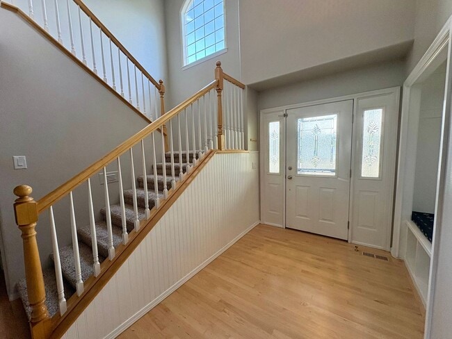 Building Photo - Beautiful 4-Bedroom Meridian Home with 4-Car Garage & Prime Location