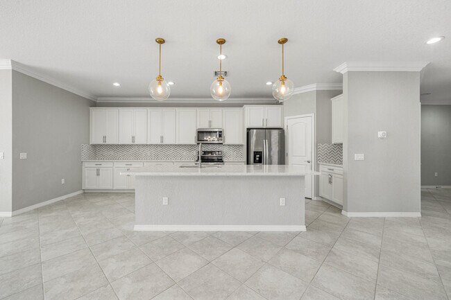 Building Photo - 8359 Hanoverian Dr