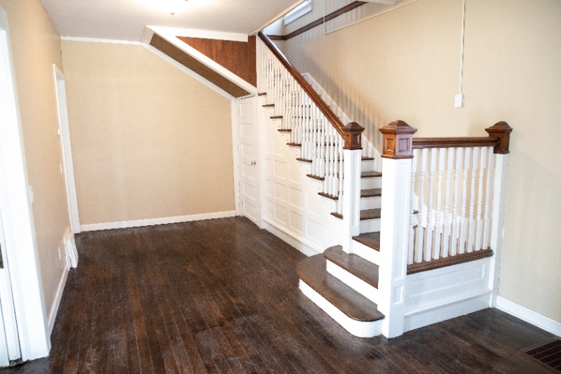 Building Photo - 617 North St