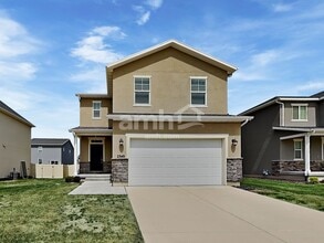 Building Photo - 2349 Frontier St