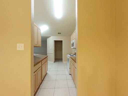 Building Photo - 6219 Crab Orchard