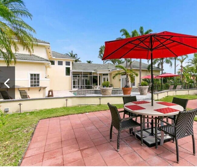 Building Photo - 8381 Egret Lakes Ln