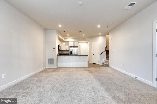 Building Photo - Live in the highly coveted community of Pa...