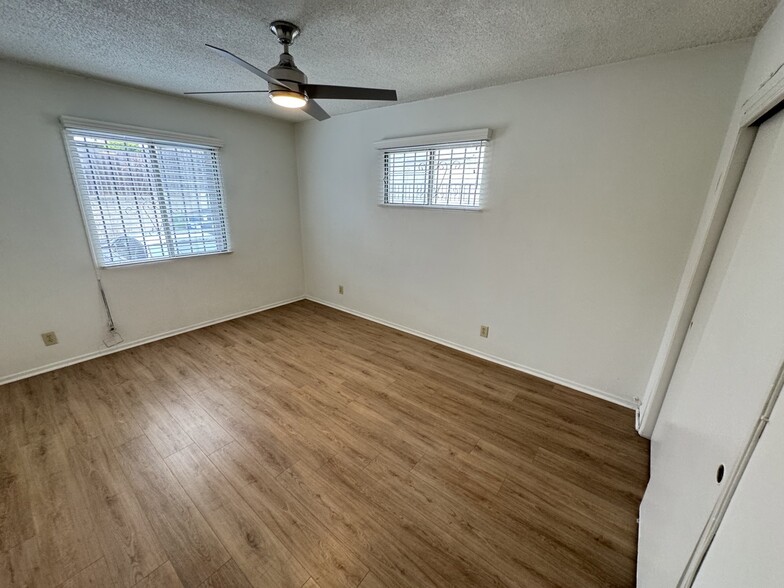 Building Photo - 5102 Inglewood Blvd