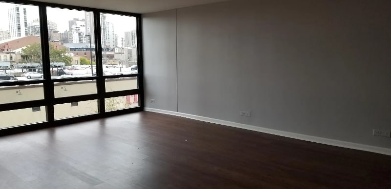 Building Photo - 1636 N Wells St