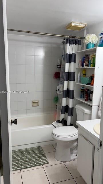 Building Photo - 8002 SW 149th Ave