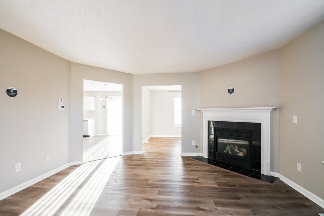 Building Photo - 8078 Carina Dr