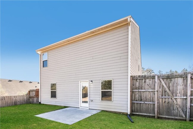 Building Photo - 47 Autumn Canyon Path SE