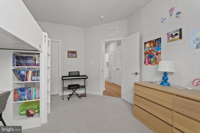 Building Photo - 7401 Backett Wood Ter
