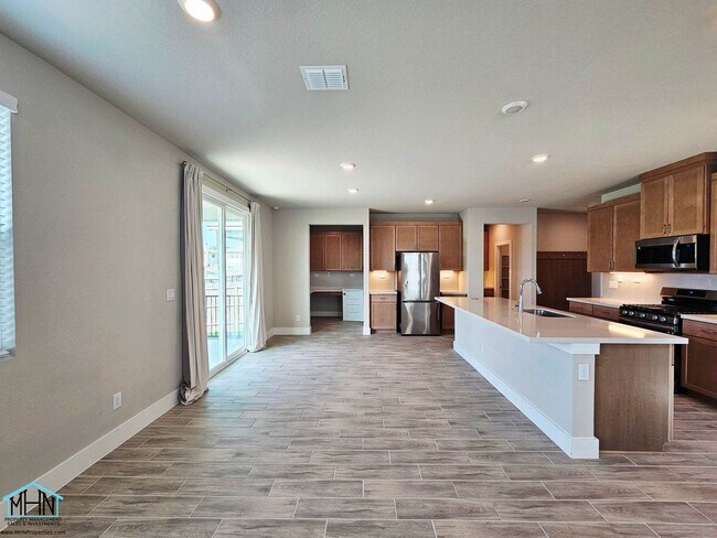 Building Photo - 11225 Lowder Ln