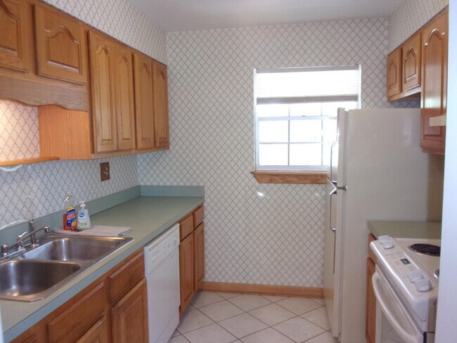 Building Photo - 405 Flagler Blvd