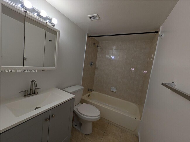 Building Photo - 9405 W Flagler St