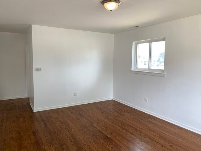 Building Photo - 4118 Wesley Terrace