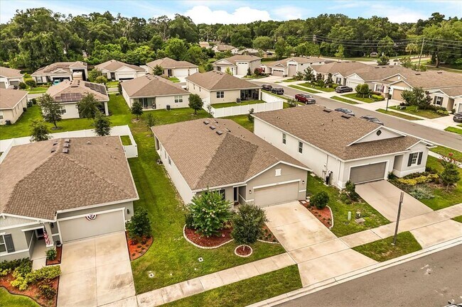 Building Photo - 1020 River Otter Wy