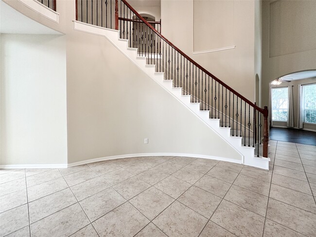 Building Photo - 6118 Coastal Grove Ln
