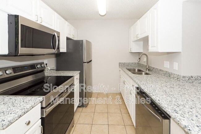 Building Photo - 1297 Mathis Ferry Rd
