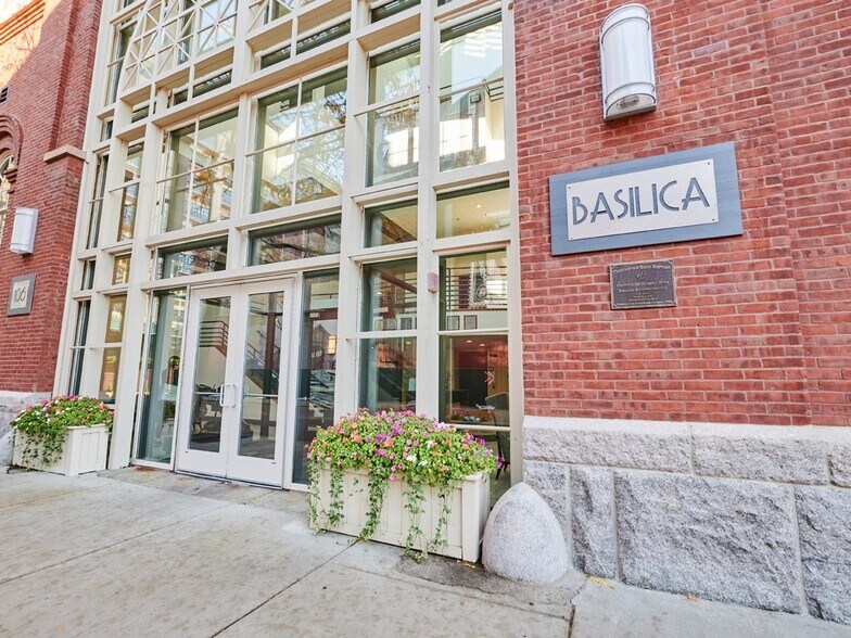 Building Photo - 103 13th St