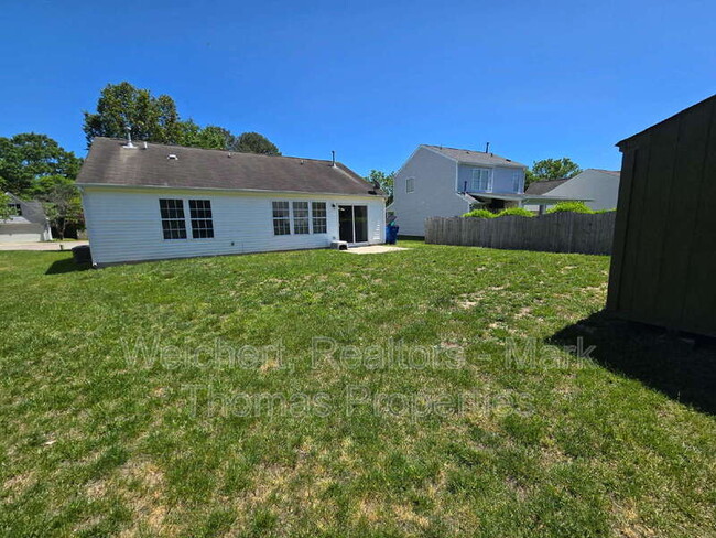 Building Photo - 6308 Saybrooke Dr