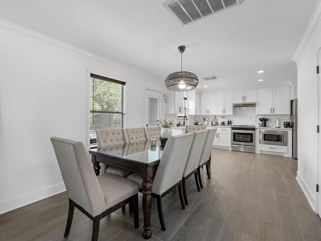 Building Photo - 12227 Greenmesa Dr