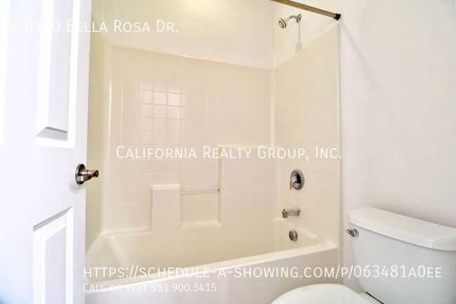 Building Photo - 38130 Bella Rosa Dr