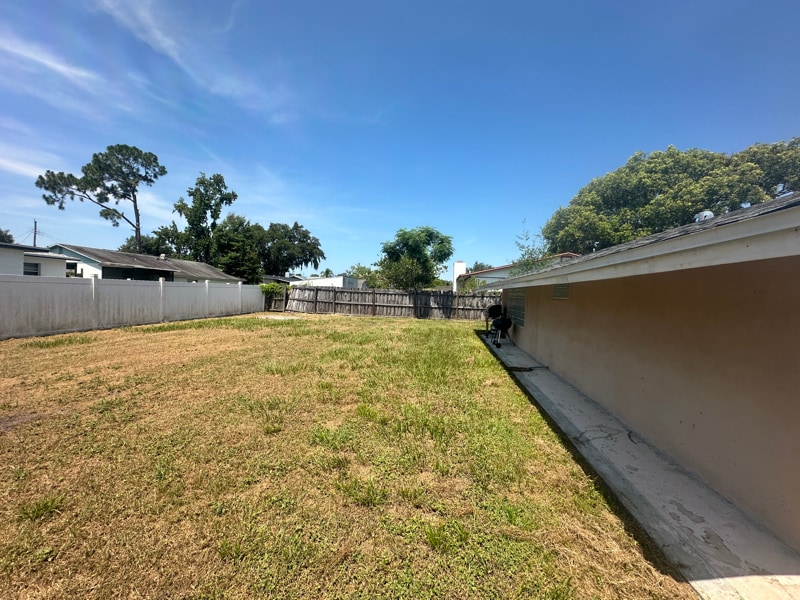 Building Photo - 14500 Sussex Dr