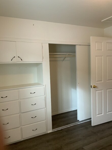 Building Photo - 634 Pacific Ave