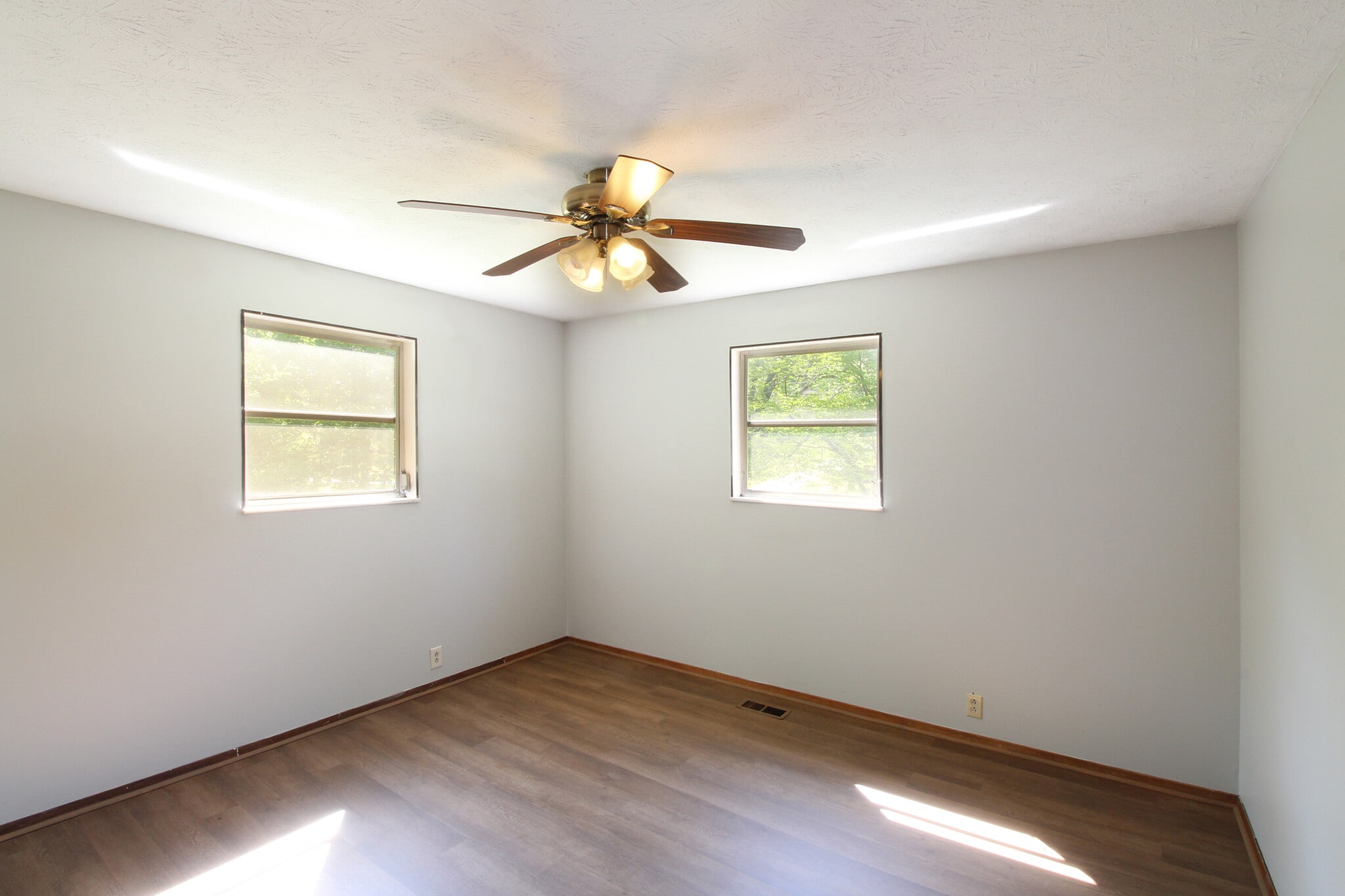 Building Photo - 1940 Harris Rd