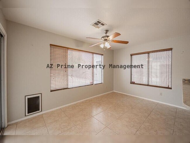 Building Photo - 7442 W Via Del Sol Dr